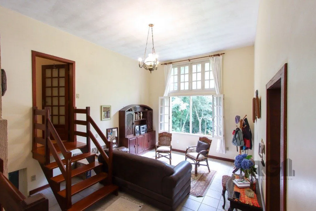 Imagem Casa com 3 quartos, suite em terreno com 7.320m² - Belem Velho