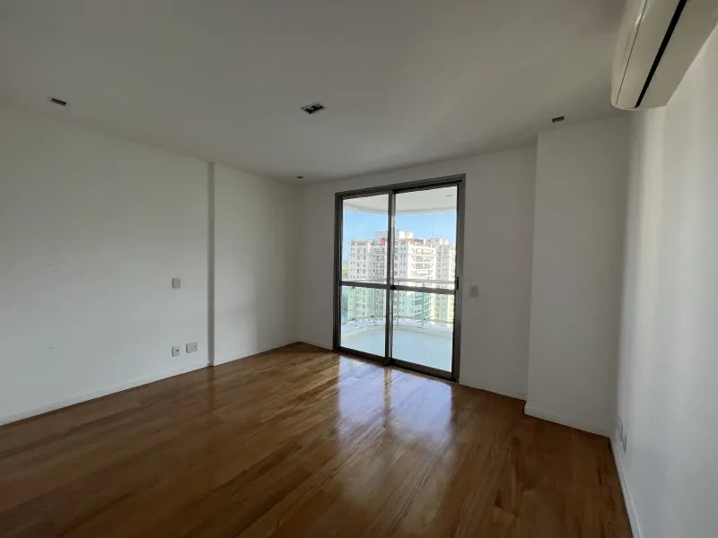 Imagem Apartamento a Venda no bairro Barra da Tijuca - Rio de Janeiro, RJ