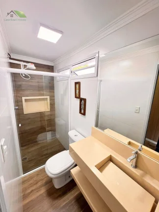 Imagem Casa de condomínio com 3 quartos, 205.00m2, à venda