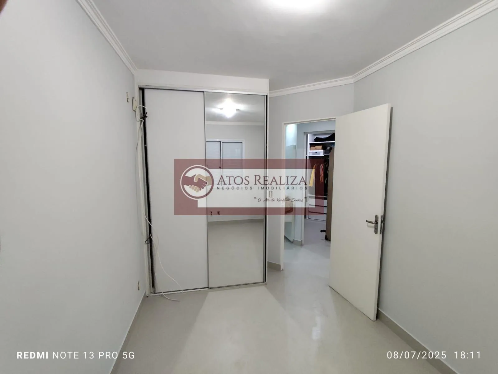Imagem Vendo Apartamento de 3 Dormitórios,1 vaga de garagem em Interlagos SP, 60m², R$440 Mil, SUPER oportunidade.