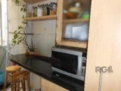 Imagem Apartamento para Venda - 72m², 2 dormitórios, Petrópolis