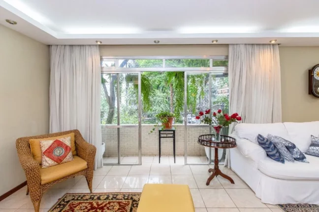 Imagem Apartamento a venda de 175m² com 3 dormitórios, 1 vaga no Jardim Paulista.