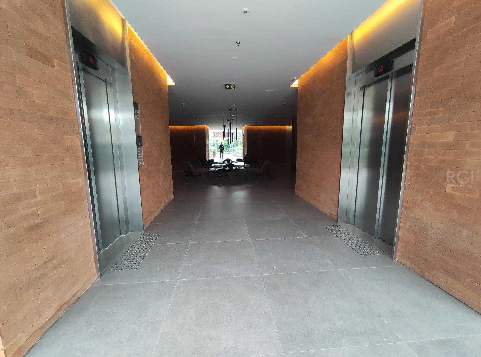 Imagem Apartamento para Venda - 44.98m², 1 dormitório, sendo 1 suites, 1 vaga - Teresópolis