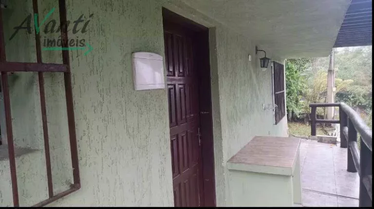 Imagem Casa Sobrado à Venda com 3 Quartos em Camburi, São Sebastião