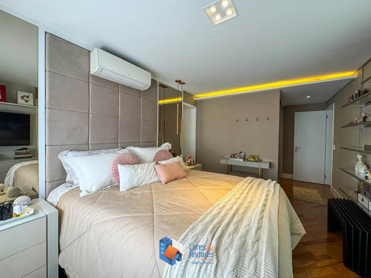 Imagem Apartamento para venda em Brooklin Paulista com 3 quartos, sendo 3 suítes, 197m²