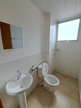 Imagem Garagem , sala, cozinha, banheiro social, 2 dormitórios e área de serviço.o Condominio oferece po...