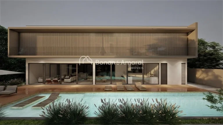 Imagem São 700 m² de construção, com arquitetura moderna,, localizada em um dos condomínios mais desej...