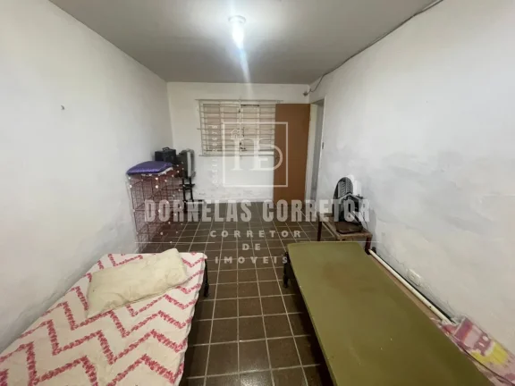 Imagem CASA DE TEMPORADA AMPLA 2 PAVIMENTOS, 3 QUARTOS E QUINTAL COM CHURRASQUEIRA, PISCINA!