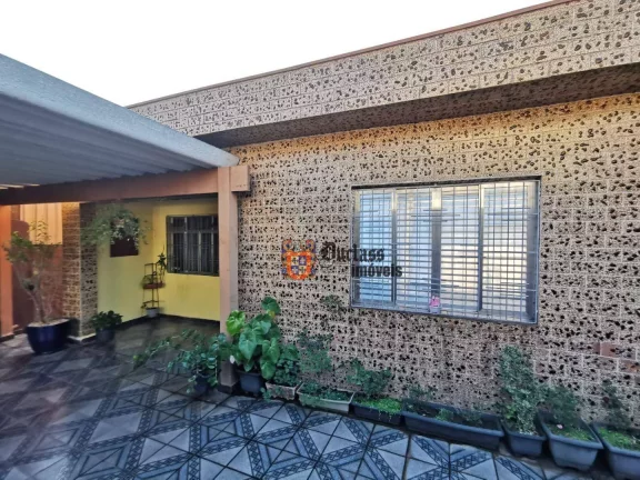 Foto do imóvel Casa com 2 dormitórios à venda, 164 m² por R$ 540.000,00 - Vila Vitória - Santo André/SP