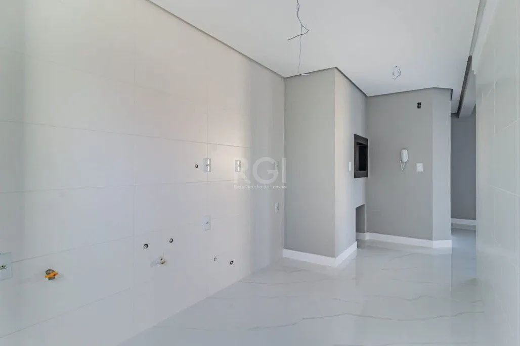 Imagem Apartamento novo a venda com 2 suites , bairro Petrópolis.
