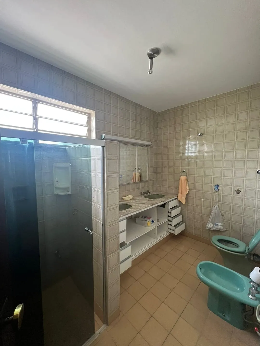 Imagem Casa à venda 5 Quartos, 2 Suites, 7 Vagas, 821M², Jardim das Nações, Taubaté - SP