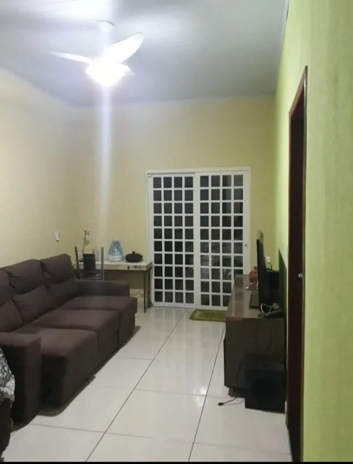 Imagem Casa 3 Quartos no Bairro Cpa 3