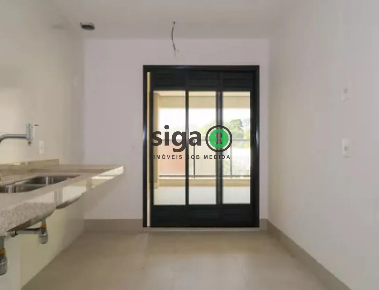 Imagem Apartamento com 230m2, 4 quartos e 4 vagas, à venda no Jardim Guedala