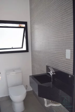 Imagem Sobrado à Venda em Condomínio - 181m² de Área Construída