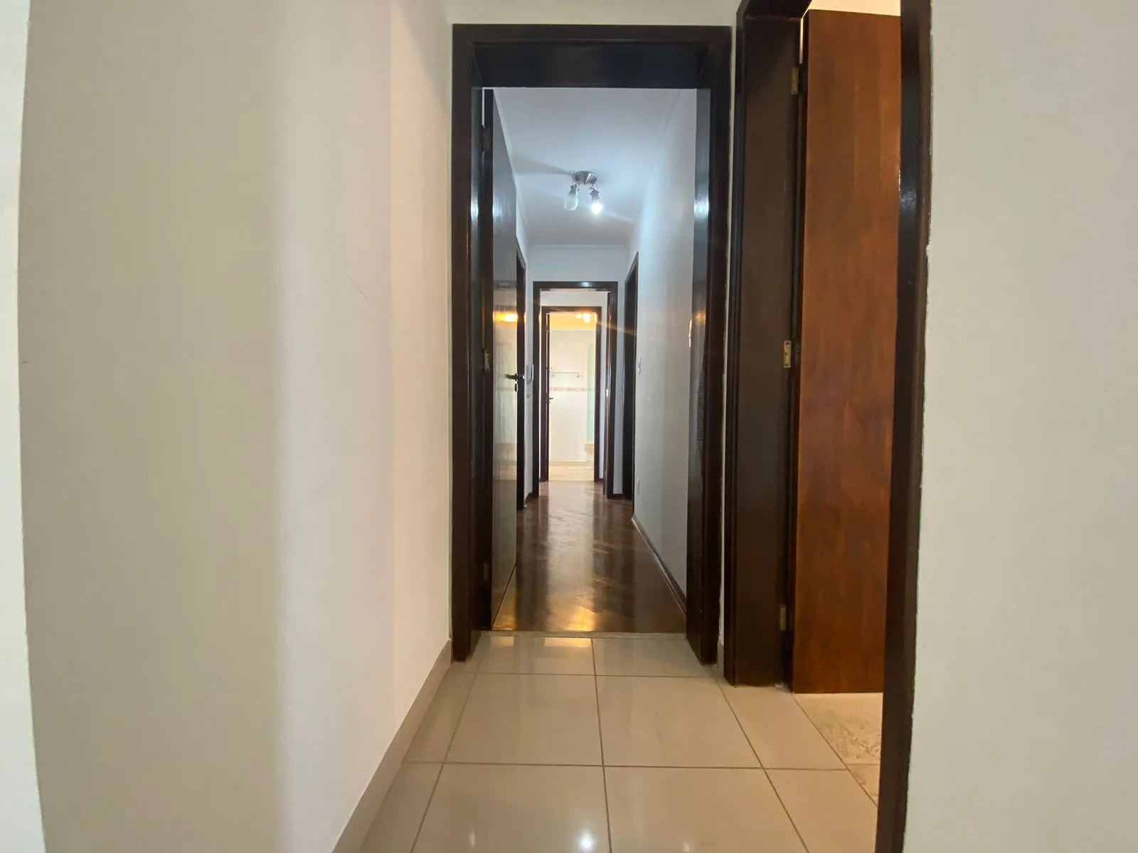 Imagem Lindo Apartamento de 148M² Condomínio Edifício Ettore Marangoni de 3 Suítes