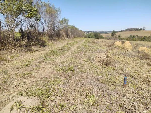 Imagem TERRENO- ARTUR NOGUEIRA/HOLAMBRA