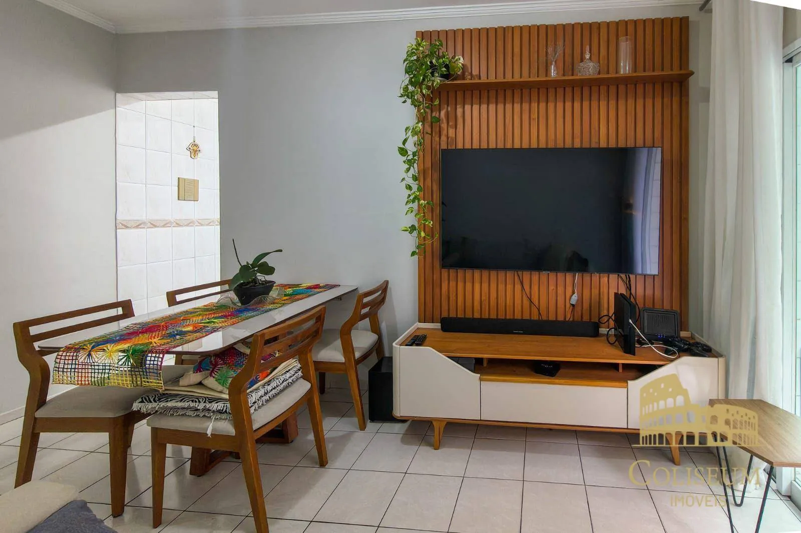 Imagem Apartamento com 1 dormitório à venda, 50 m² por R$ 305.000,00 - Vila Assunção - Praia Grande/SP
