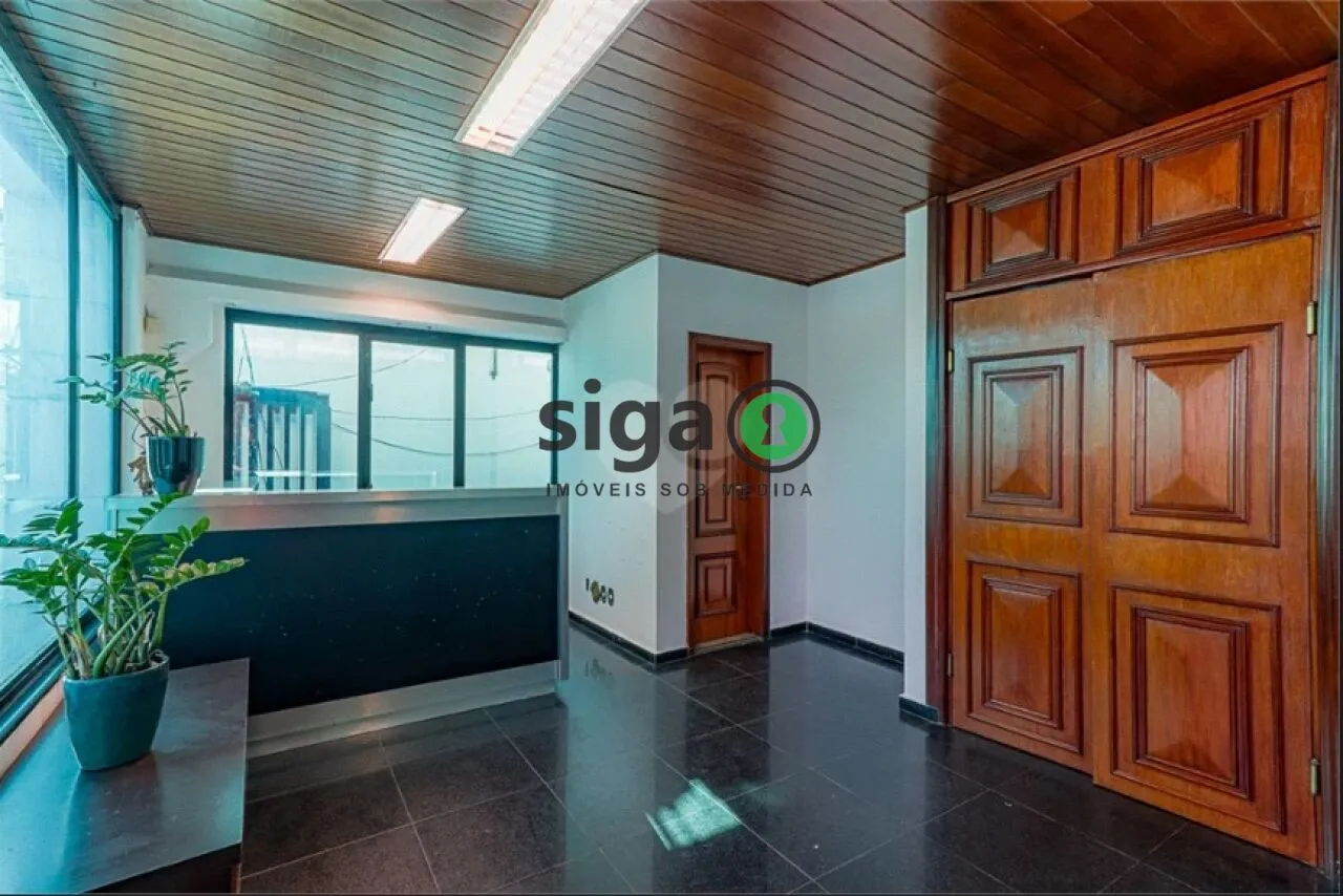 Imagem Casa Comercial de Alto Padrão de 1250 metros ao lado do JOCKEY CLUB