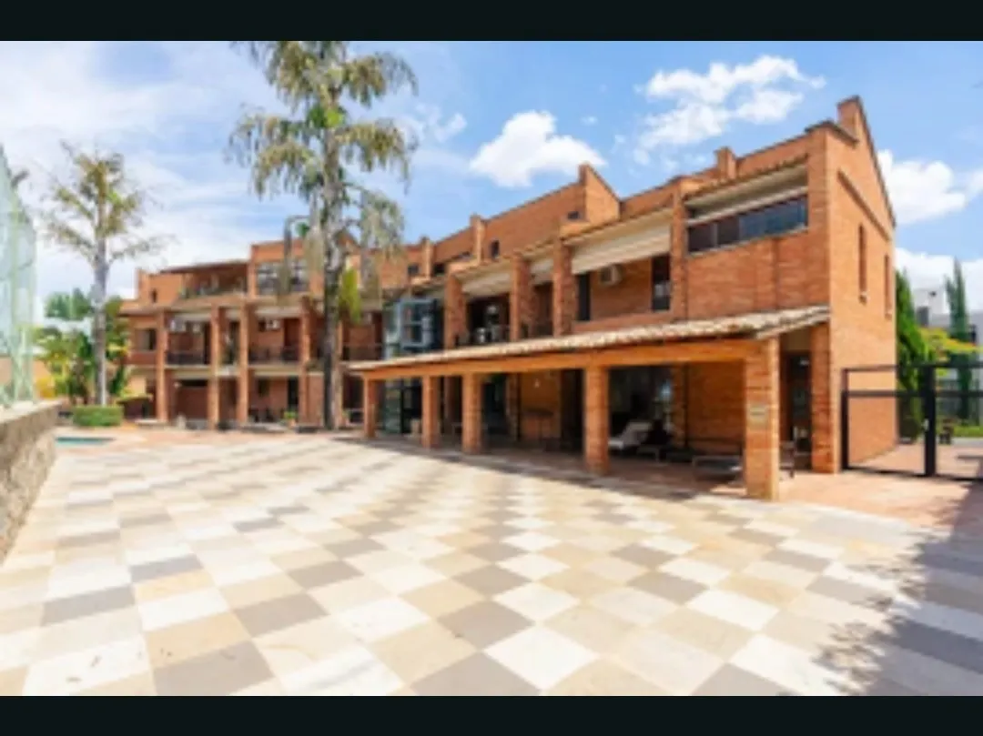 Imagem CASA RESIDENCIAL em Santana do Parnaíba - SP, Alphaville
