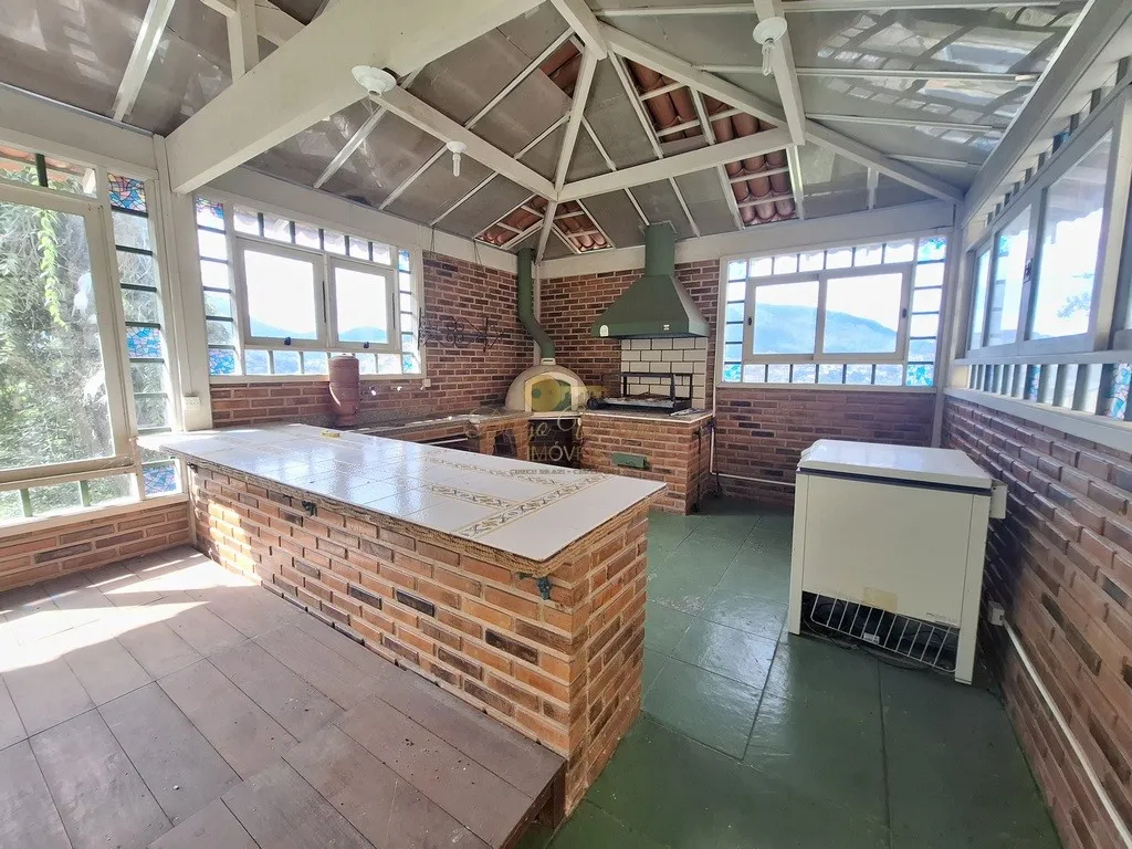 Imagem Casa para Venda em Teresópolis / RJ no bairro Jardim Europa