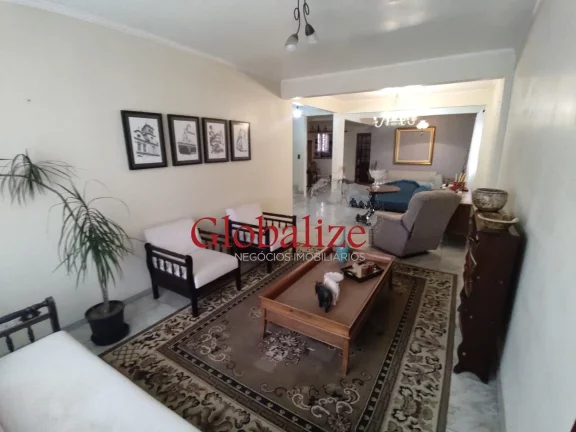 Imagem Casa Duplex com 4 suítes e uma delas com hidro-massagem, Piscina, Churrasqueira, Salão de Festas no Campo Grande em Santos (SP) por R$.1.500.000,00 !