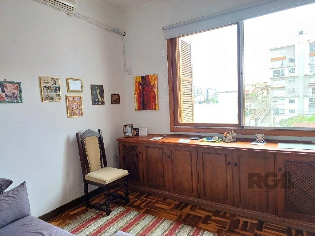 Imagem Casa averbada, ampla e ensolarada!