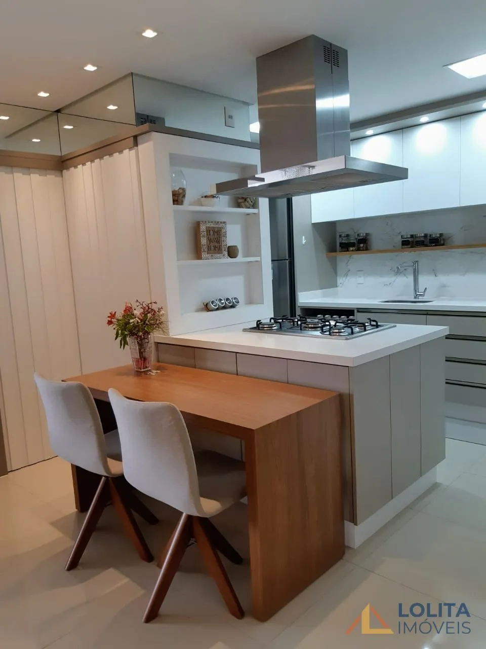 Imagem APARTAMENTO DE 3 QUARTOS À VENDA NO RESIDENCIAL GRAND CLASSIC NO ITACORUBI EM FLORIANÓPOLIS/SC