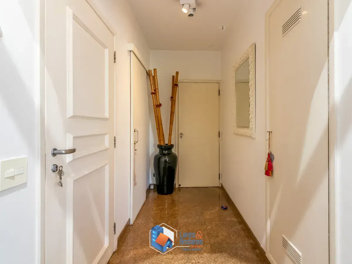 Foto do imóvel Cobertura para venda em Higienópolis com 5 quartos, sendo 4 suítes, 468m² em Rua Bahia