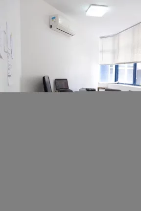 Imagem Belissima Sala Comercial com 45m² no Centro de Florianópolis