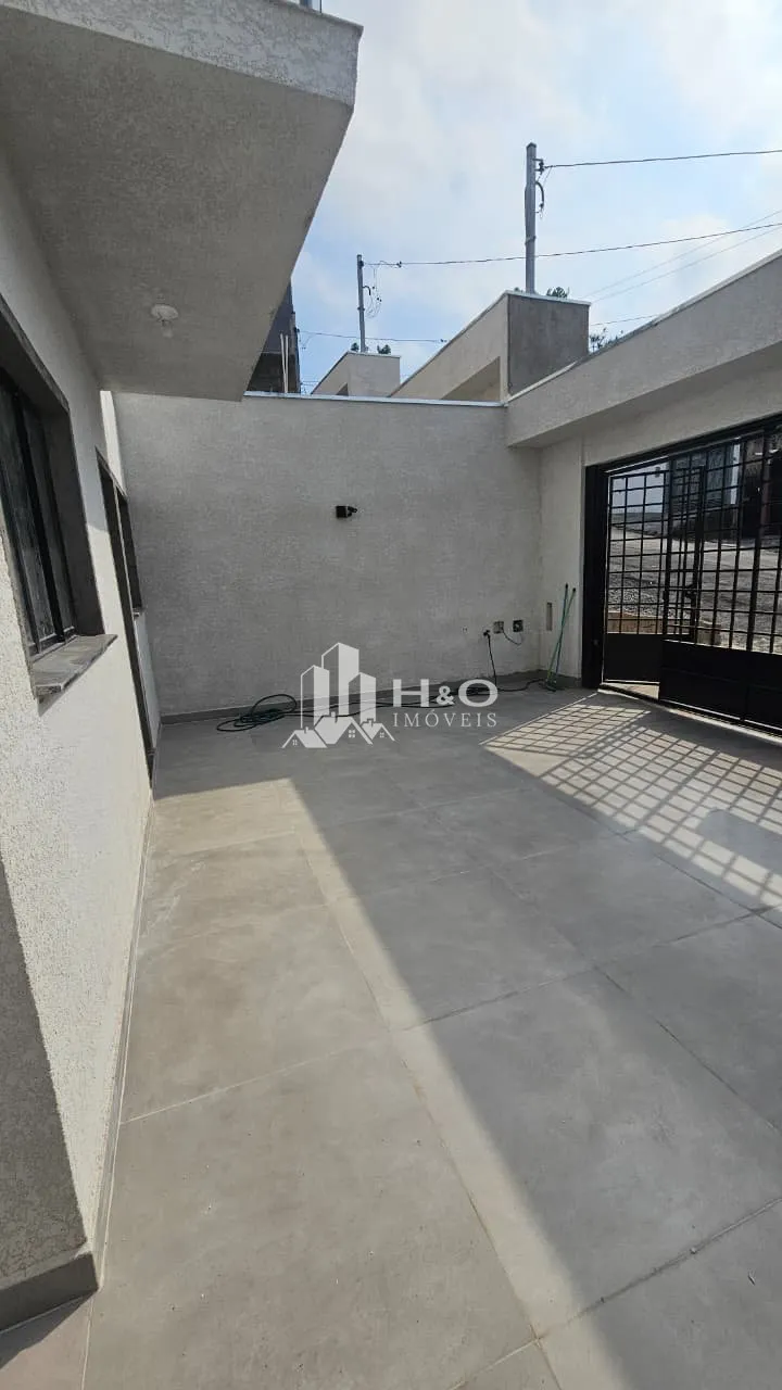 Imagem Sobrado à Venda com 2 Dormitórios, 2 Vagas e Quintal - 90m² - R$ 479.000 - Vila Campanela