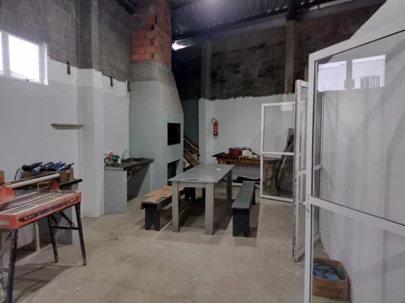 Imagem Barracão para Venda em Concórdia, Nazaré, 1 banheiro