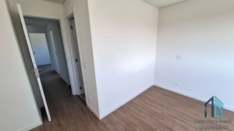 Imagem Apartamento desocupado andar alto, 03 quartos c/suíte no Tarumã em Curitiba PR