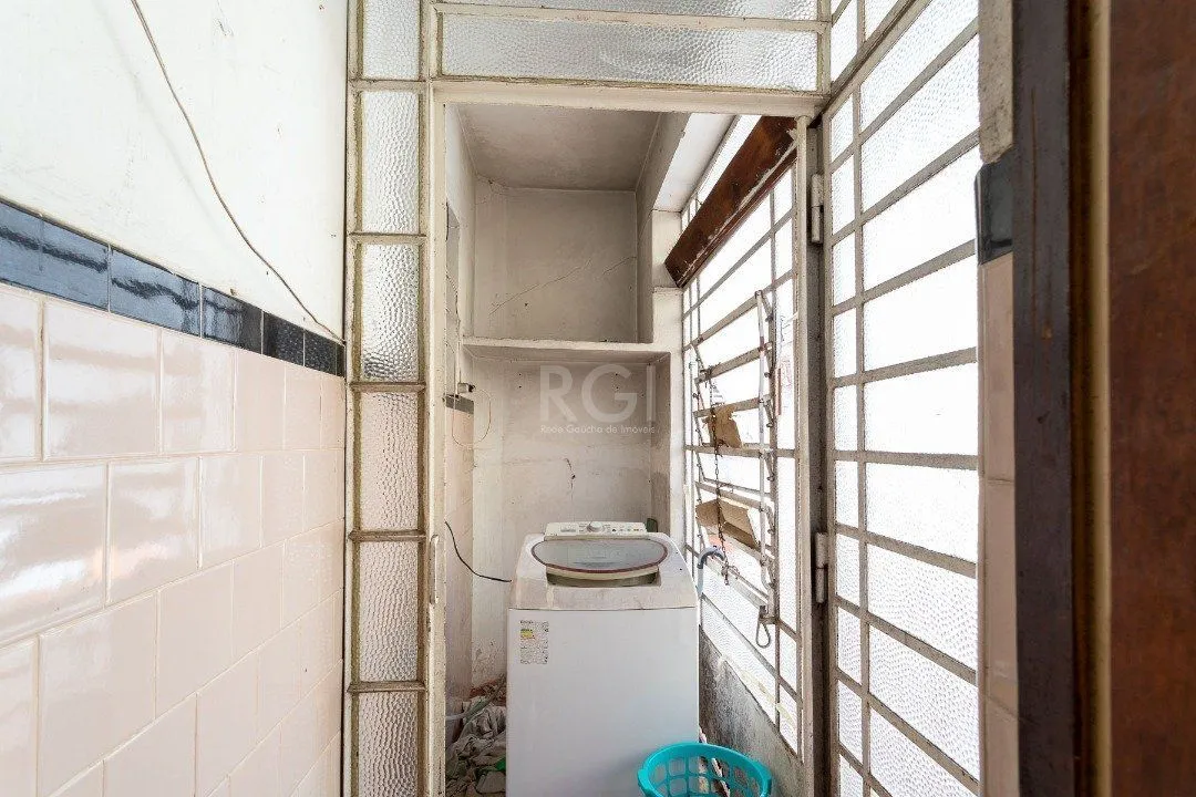 Imagem Casa para Venda - 522.36m², 4 dormitórios, 3 vagas - Menino Deus
