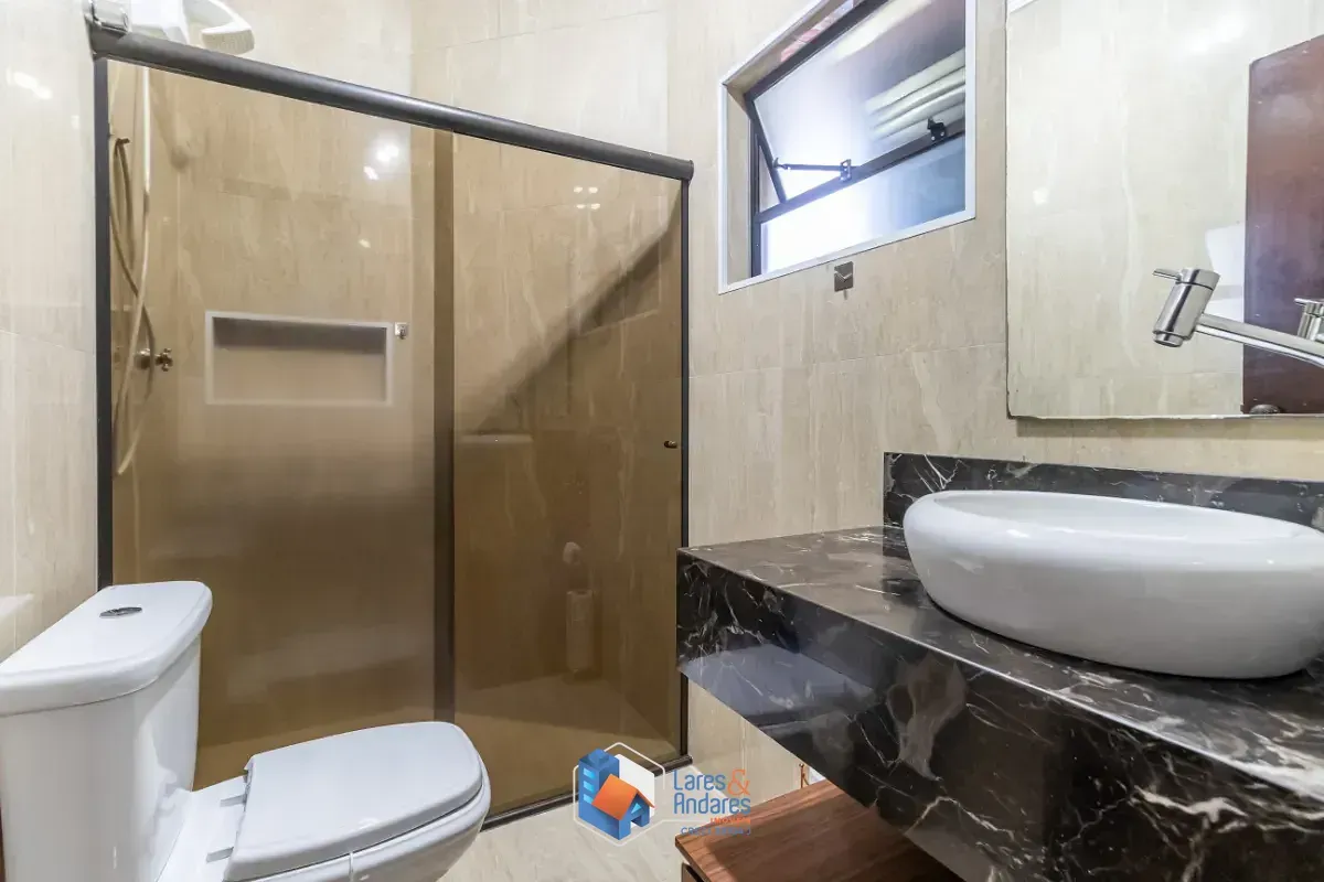 Imagem Sobrado para venda em Vila Lúcia com 3 quartos, sendo 1 suíte, 171m²