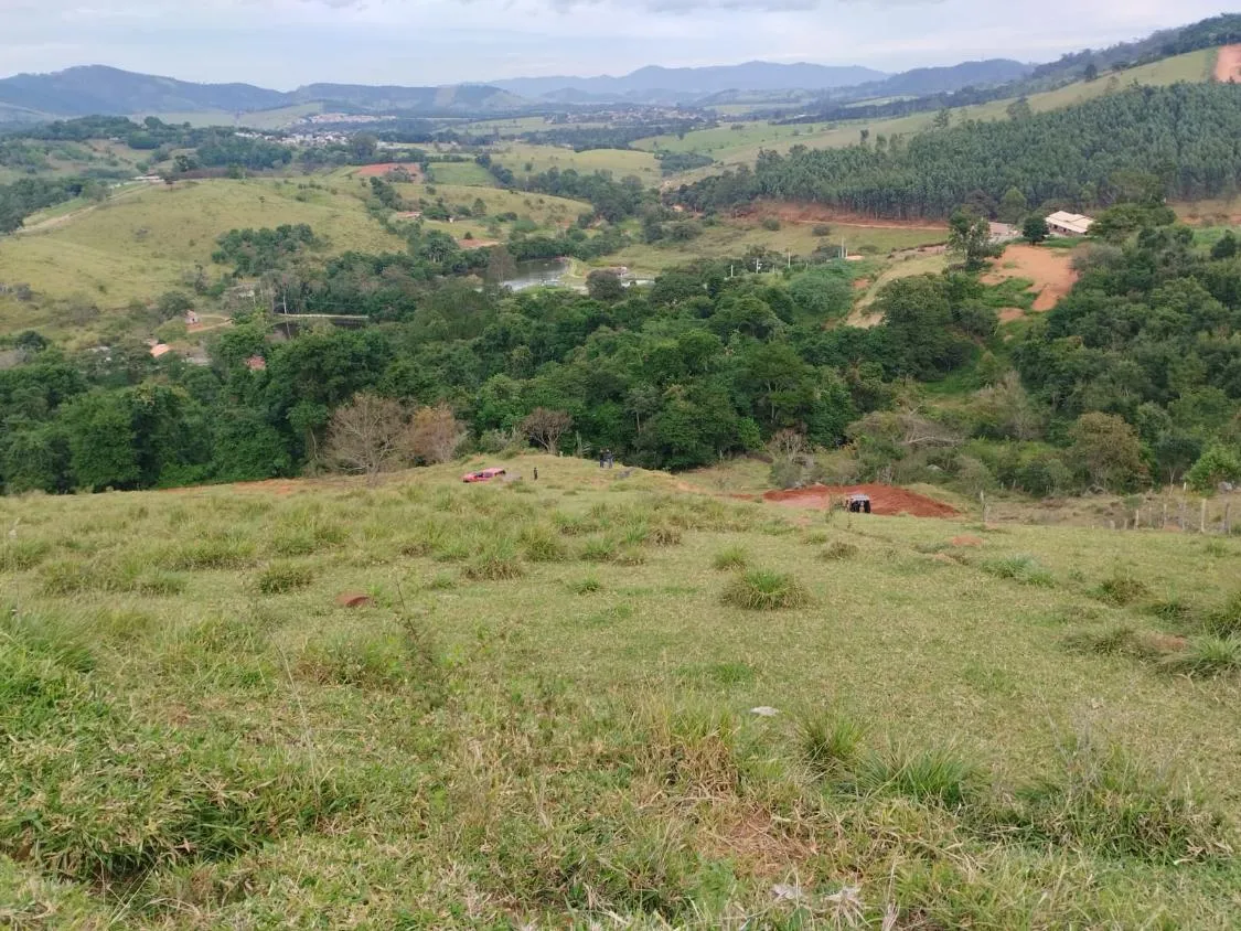 Imagem Terreno com 20.000 m² ? A Apenas 3 km de Piracaia!