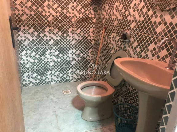 Imagem Sítio com 3 dormitórios à venda, 2520 m² por R$ 550.000,00 - Varginha - Igarapé/MG