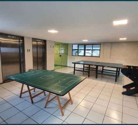 Imagem Apartamento com 4 Quartos à Venda, 123 m² em Casa Amarela - Recife