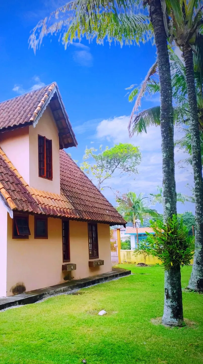 Imagem Chácara à venda 2 Quartos, 1 Suite, 5 Vagas, 2036M², Parque Lago Azul, Pindamonhangaba - SP