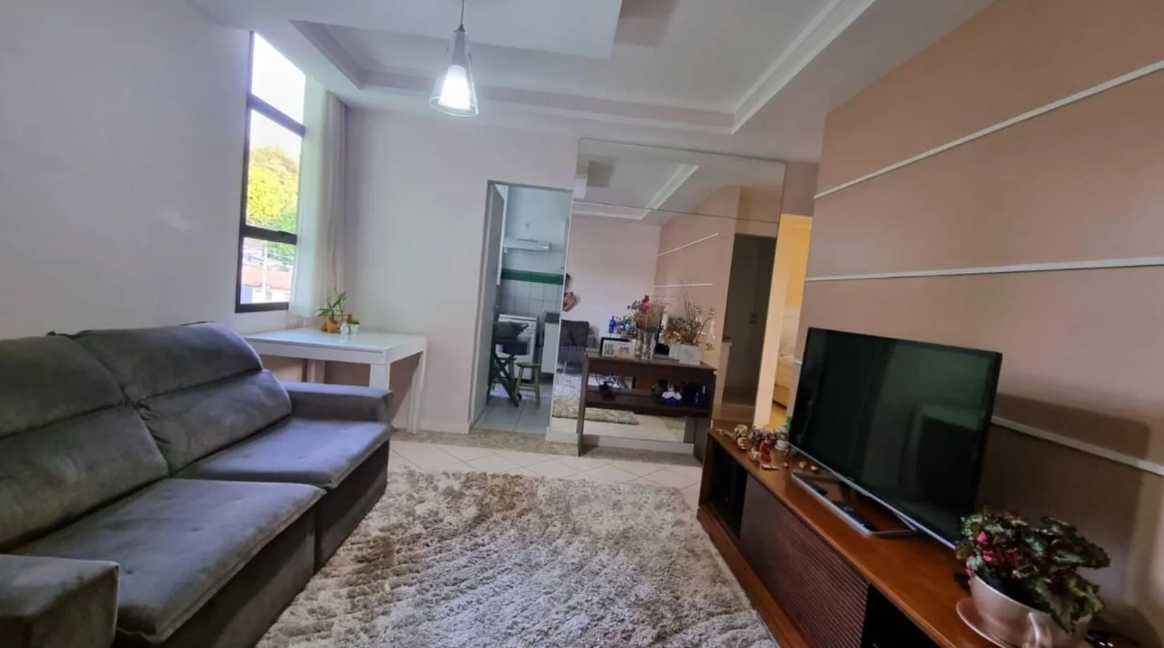 Foto do imóvel Apto a Venda de 56m², 2 Dormitórios, 1 Vaga de Garagem ?? Seu Refúgio no Jardim Samambaia.