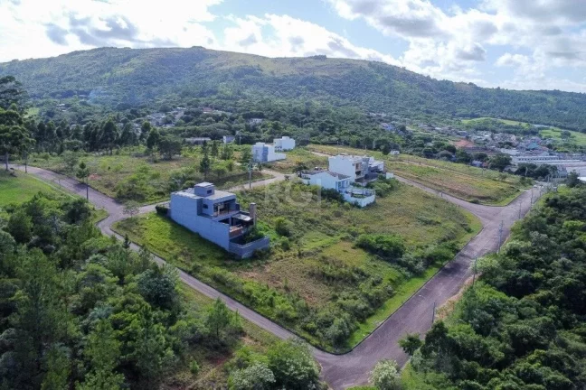 Imagem Terreno/Lote Residencial para venda no bairro Vila Nova em Porto Alegre