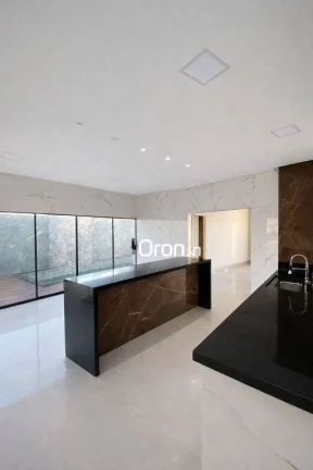 Imagem Casa à venda, 165 m² por R$ 1.100.000,00 - Jardim Veneza - Senador Canedo/GO