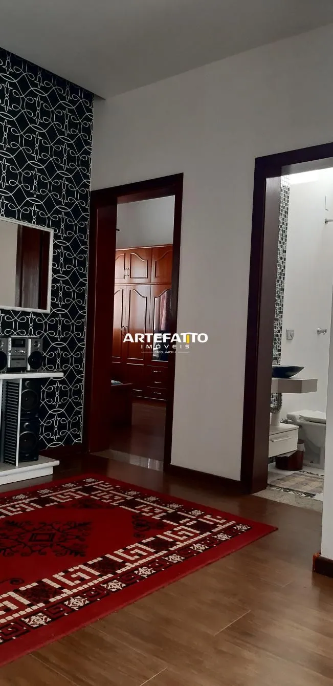 Imagem Sobrado à venda em Franca, Esplanada Primo Meneghetti, com 4 quartos, 282m2