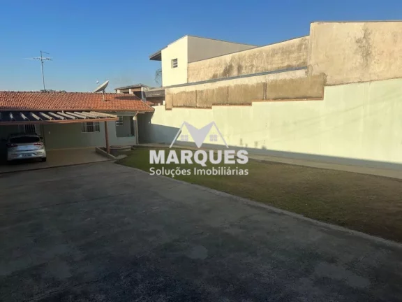 Imagem Imóvel c/ 2 casas em terreno de 435m2