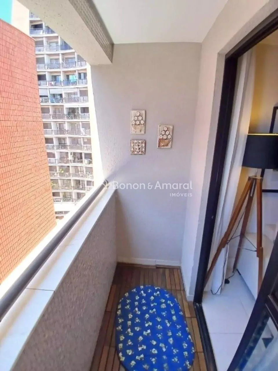 Imagem Apartamento com 3 Quartos e 3 banheiros à Venda, 74 m² por R$ 825.000