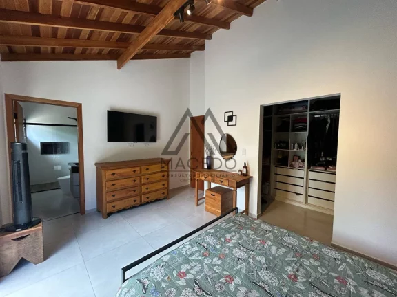 Imagem Casa dos Sonhos em frente ao Lago - Ninho Verde 1