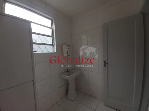 Imagem Apartamento térreo 2 dormitórios no bairro Vila Matias em Santos por R$ 300.000,00