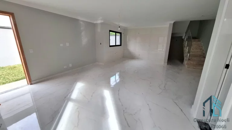 Imagem Sobrado novo a venda, 03 quartos c/suíte, churrasqueira, 03 vagas, em Pinhais - PR