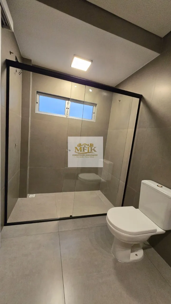 Imagem Venda de Apartamento no Centro de Curitiba-PR: 3 quartos, 2 suítes, 1 sala