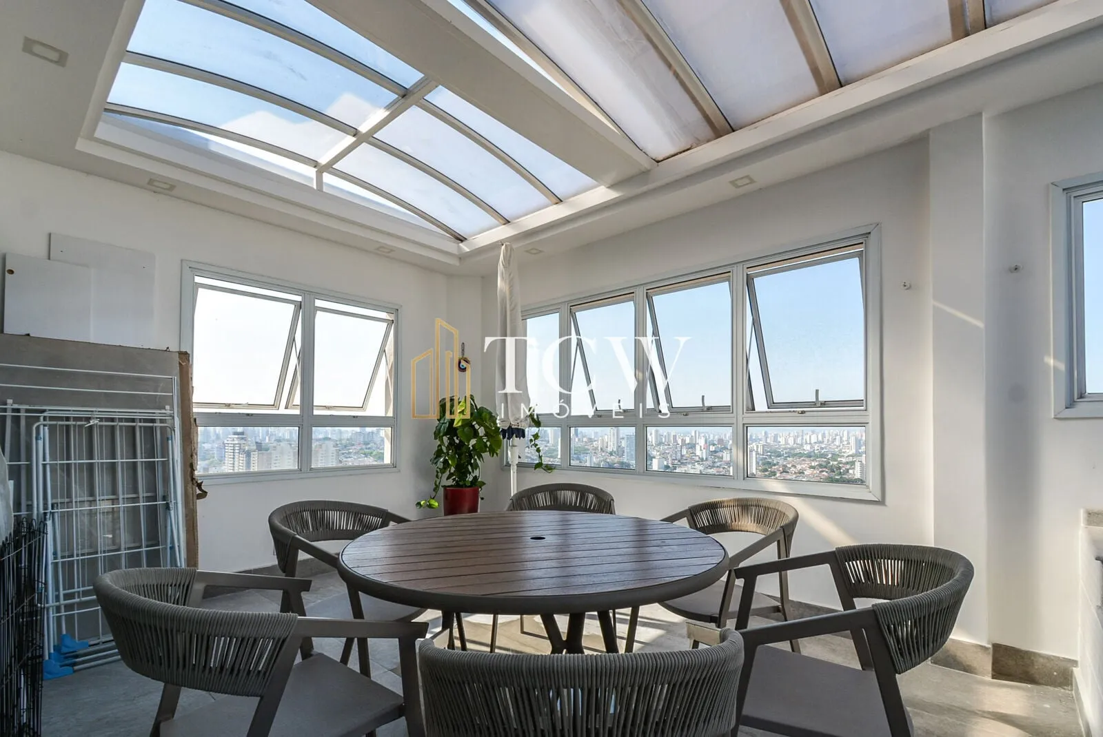 Imagem Cobertura Duplex Exclusiva à Venda - Alto Padrão | 268m² | Localização Estratégica