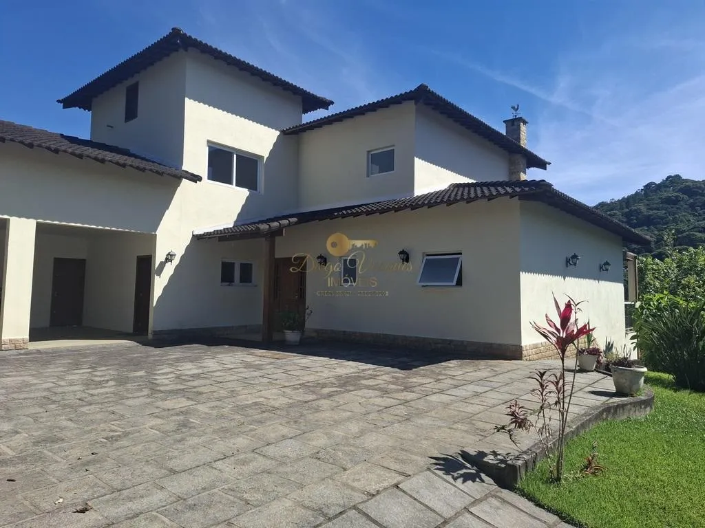 Imagem Casa para Venda em Teresópolis / RJ no bairro Green Valley